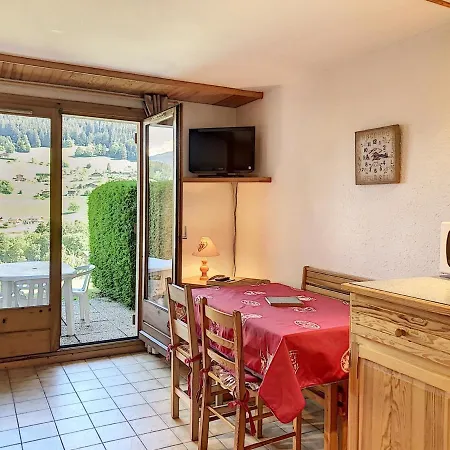 Cosy Pour 3 Avec Terrasse, Parking Et Casier A A - Fr-1-560-77 Apartment *